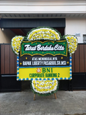 Papan Bunga Duka di 27 Ilir